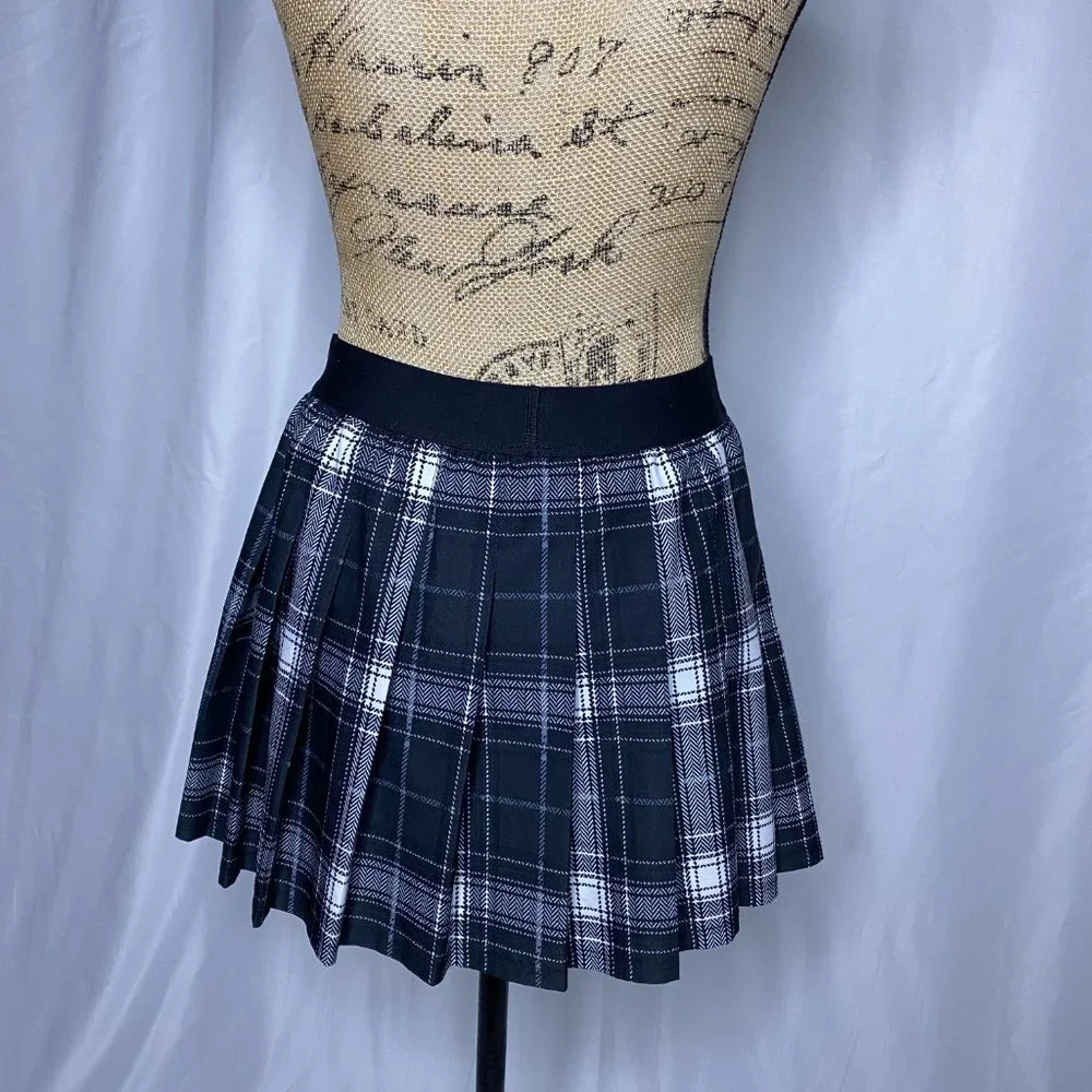ALO Yoga Plaid Legacy Pleated Skirt